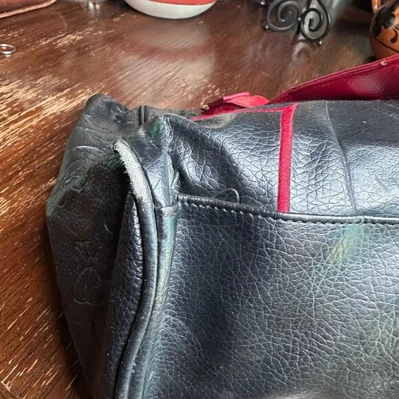 Loungefly Disney Minnie Mouse Tote Bag Embossed Black Faux Leather Polka Dot Bow - Picture 5 of 13